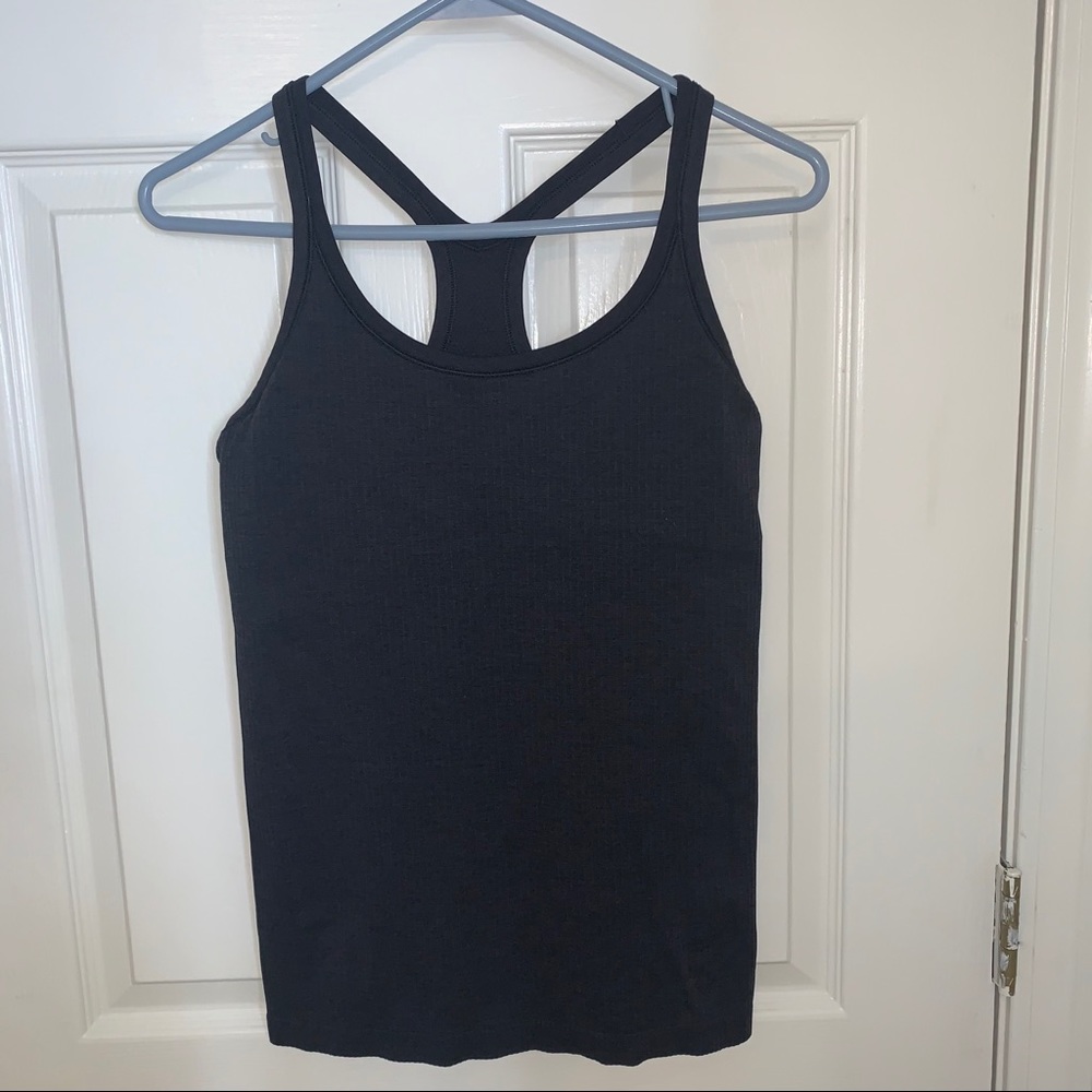Lululemon Ebb to Street black tank yoga top size 8
